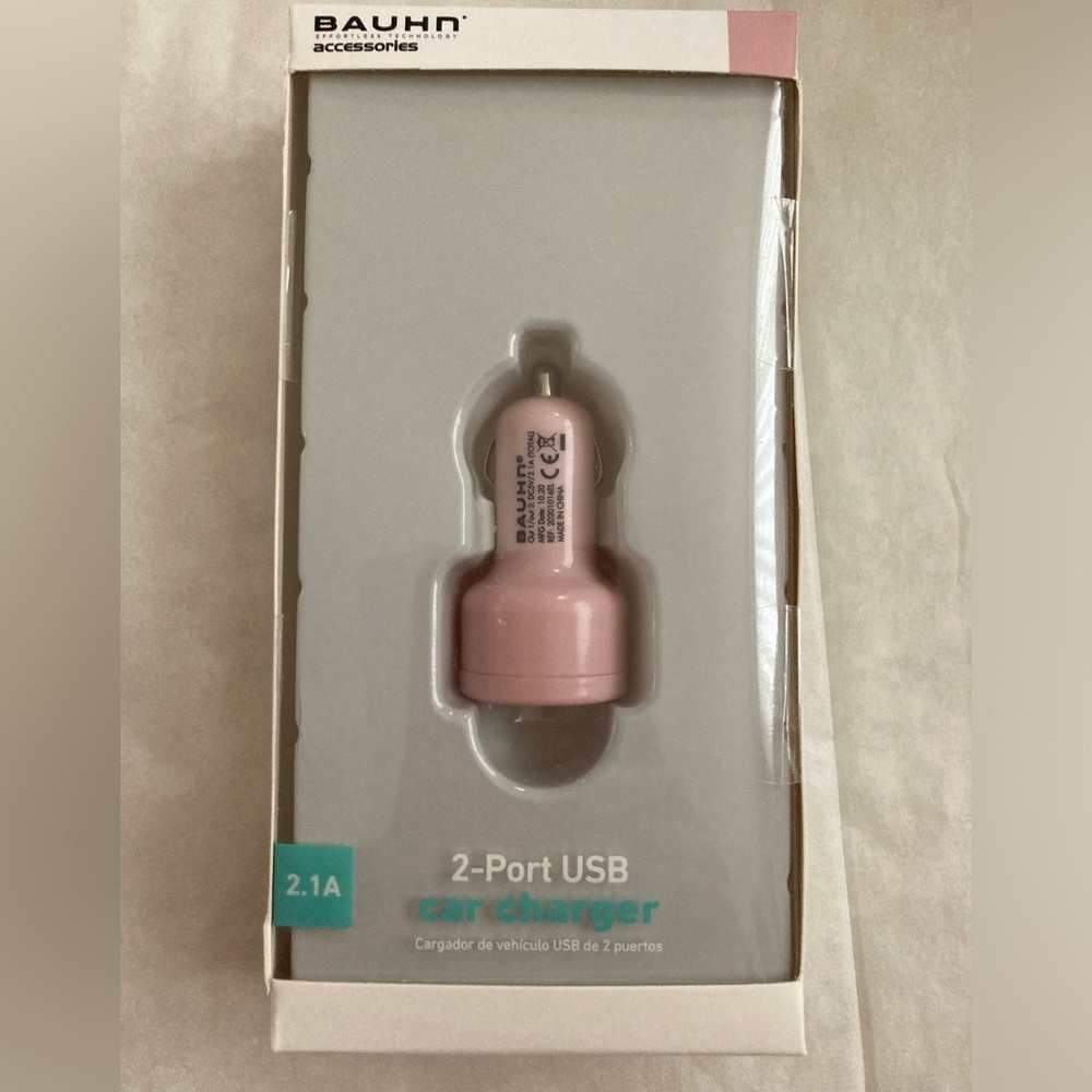NWT Pink 2-Port USB Car Charger
